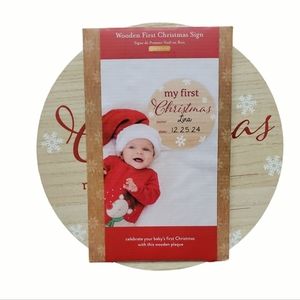 Kate & Milo Wooden First Christmas Sign with pen NEW